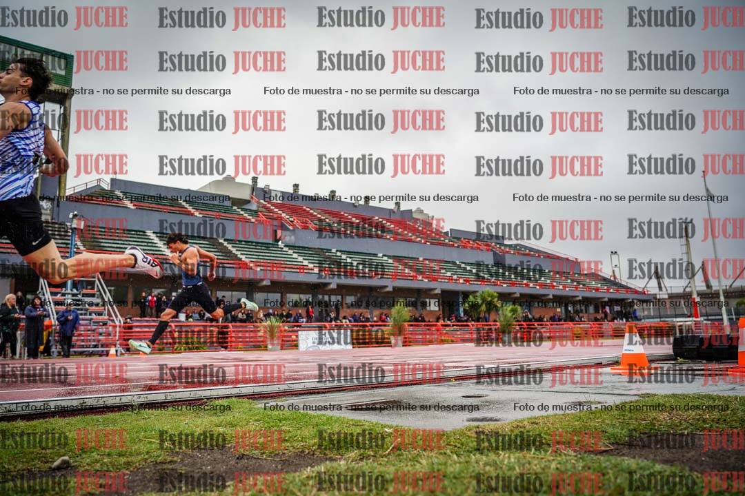 Fotos de los 200 m llanos de varones
