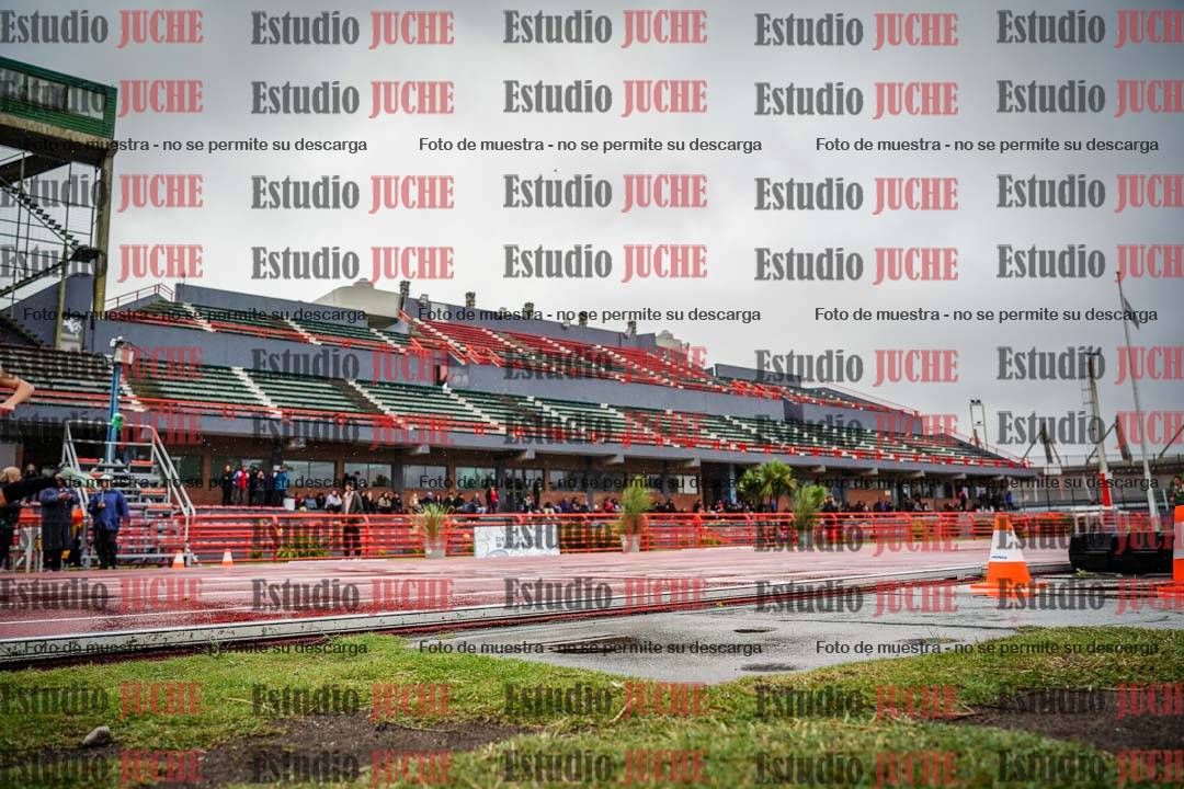 Fotos de los 200 m llanos de varones
