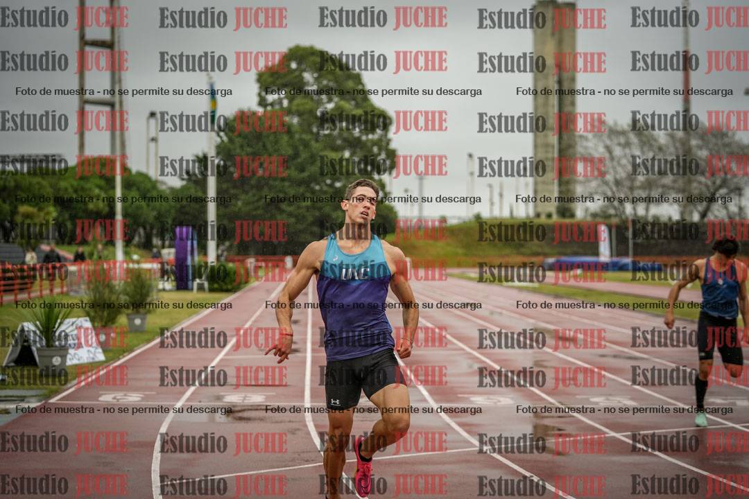 Fotos de los 200 m llanos de varones