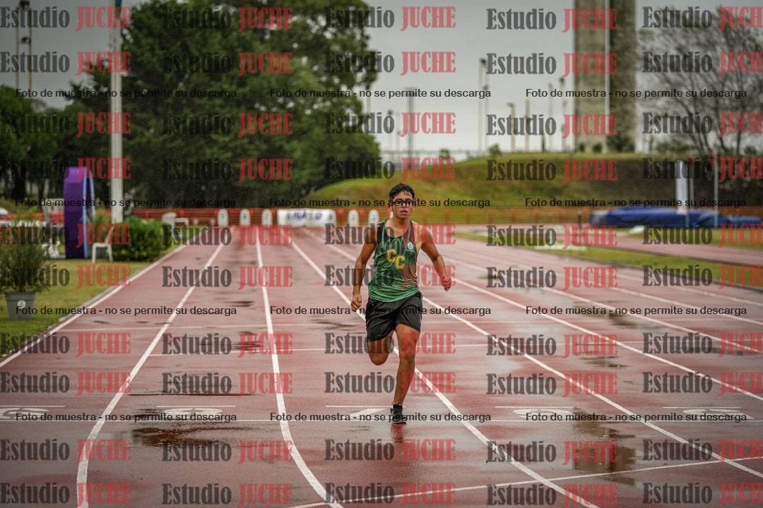 Fotos de los 200 m llanos de varones