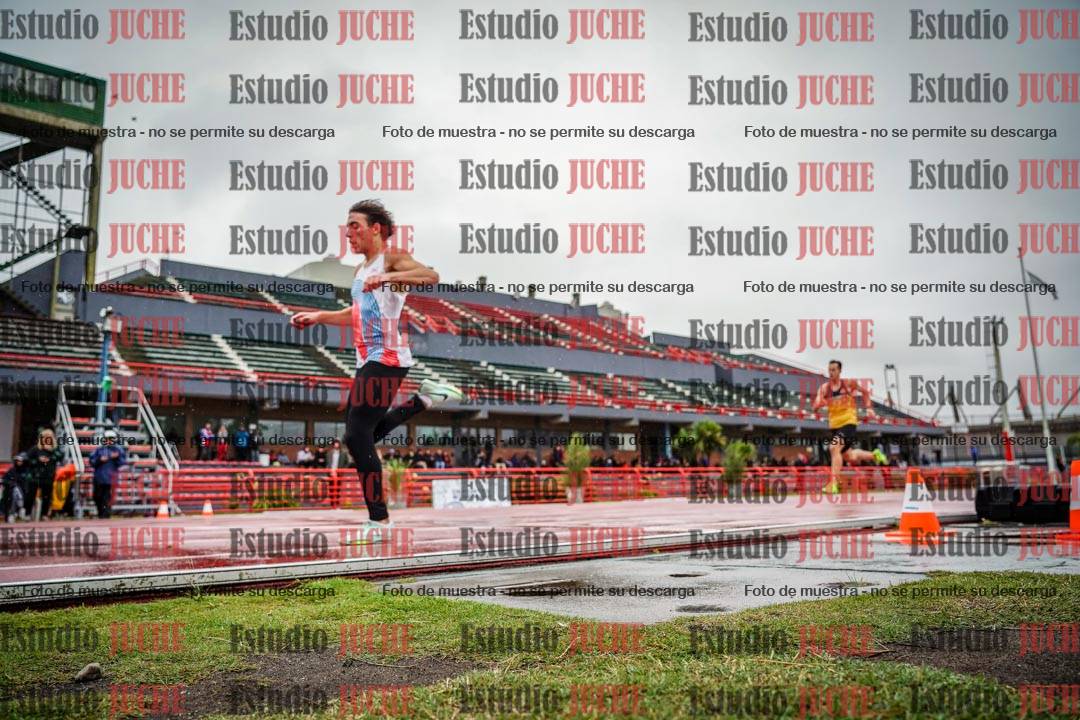 Fotos de los 200 m llanos de varones
