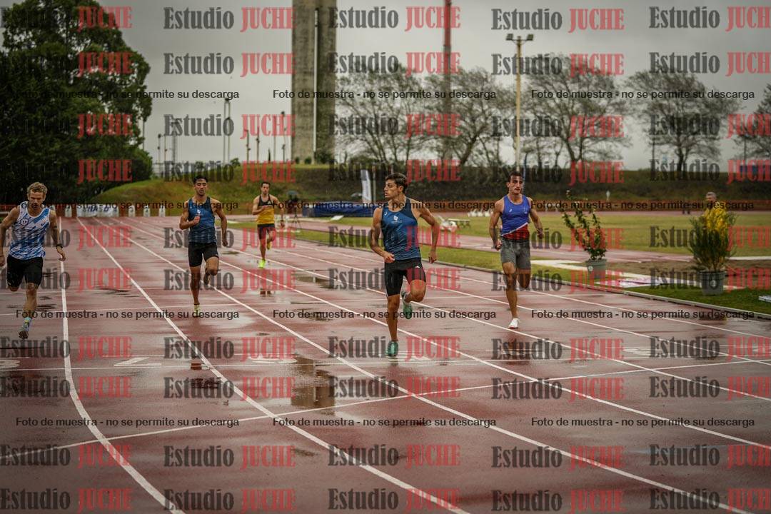 Fotos de los 200 m llanos de varones
