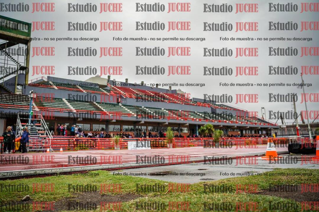 Fotos de los 200 m llanos de varones