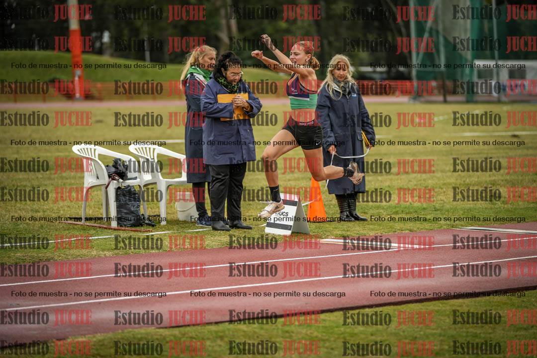 Fotos del salto triple de mujeres