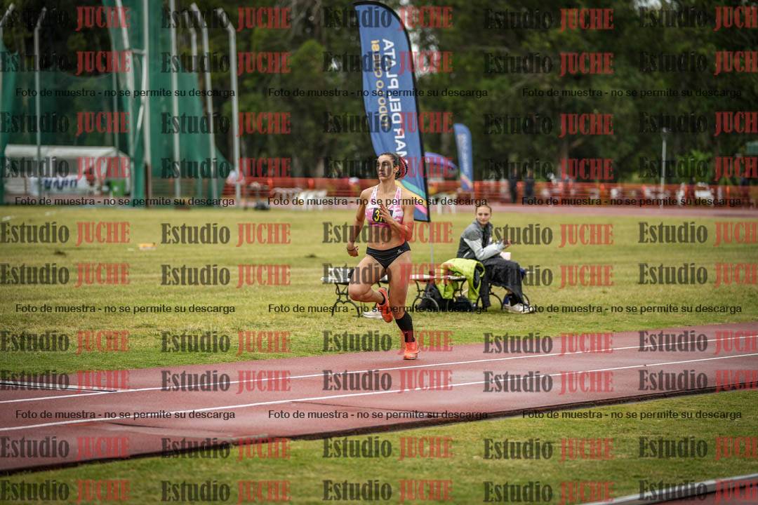 Fotos del salto triple de mujeres