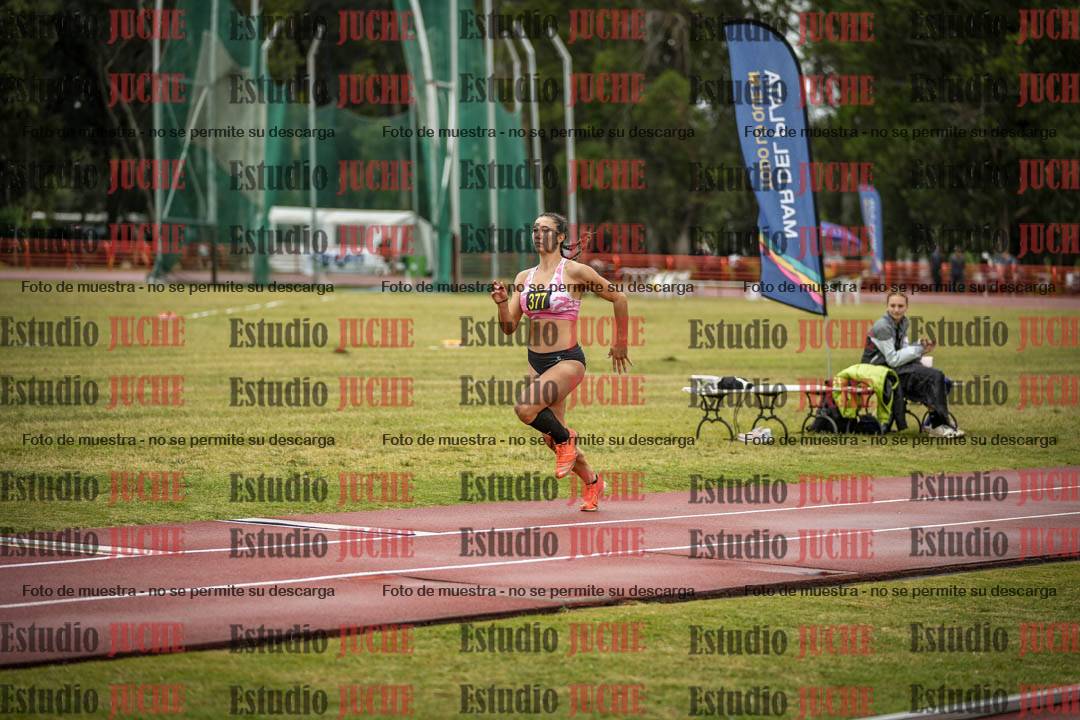 Fotos del salto triple de mujeres