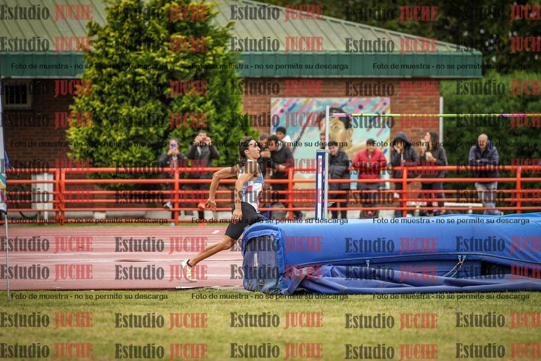 Fotos del salto en alto de varones