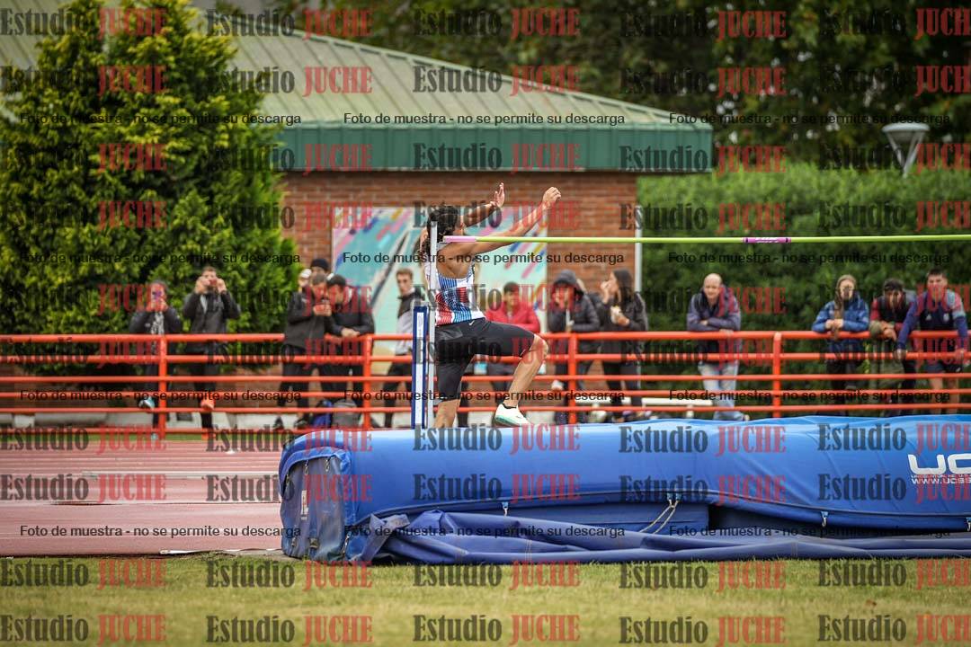 Fotos del salto en alto de varones
