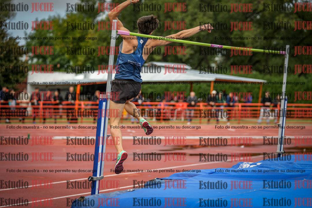 Fotos del salto en alto de varones