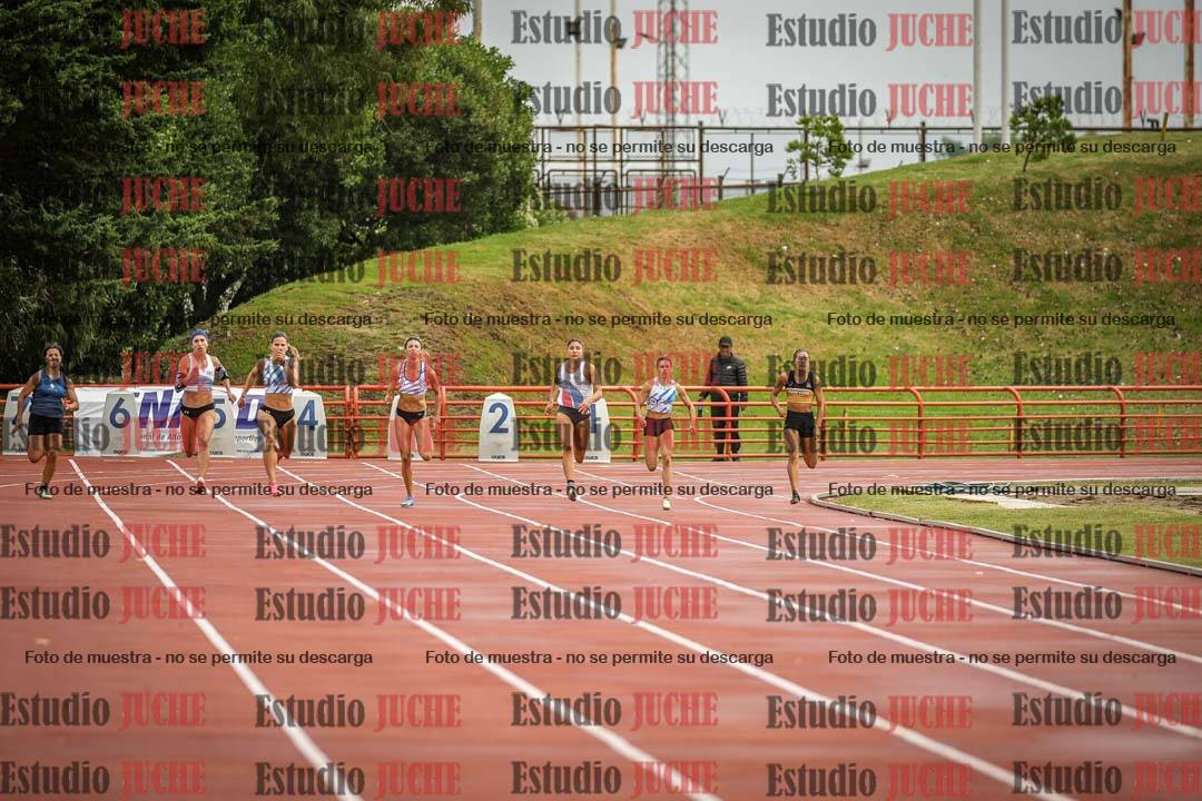 Fotos de los 200 m llanos de mujeres - FINAL