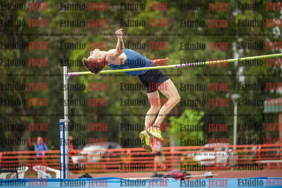 Fotos del salto en alto de varones