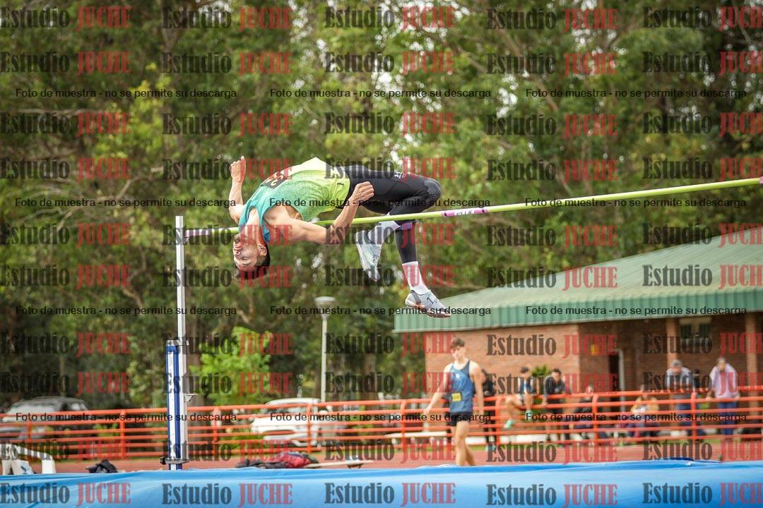 Fotos del salto en alto de varones