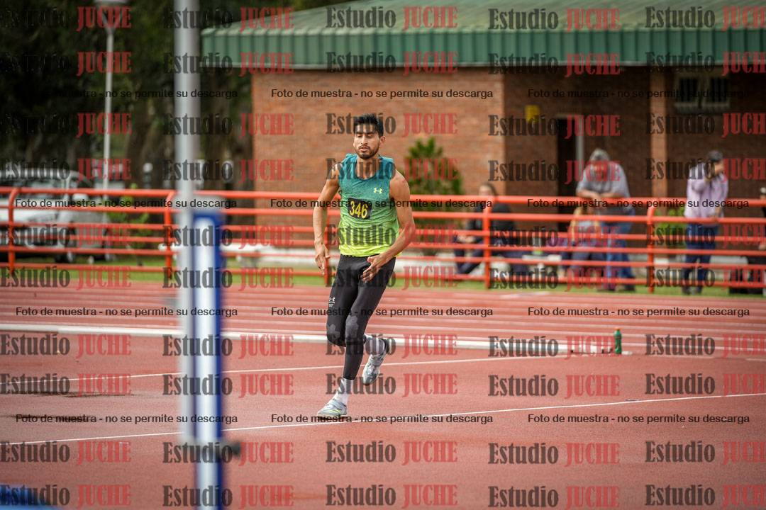 Fotos del salto en alto de varones