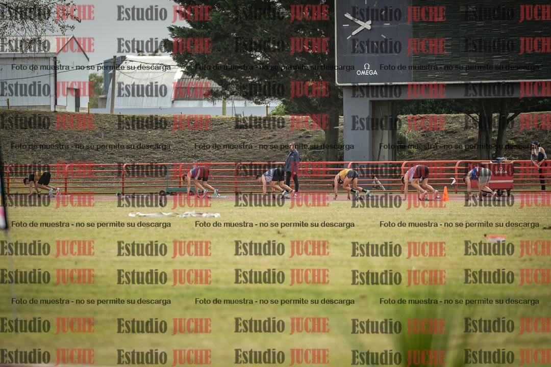 Fotos de los 200 m llanos de varones - FINAL