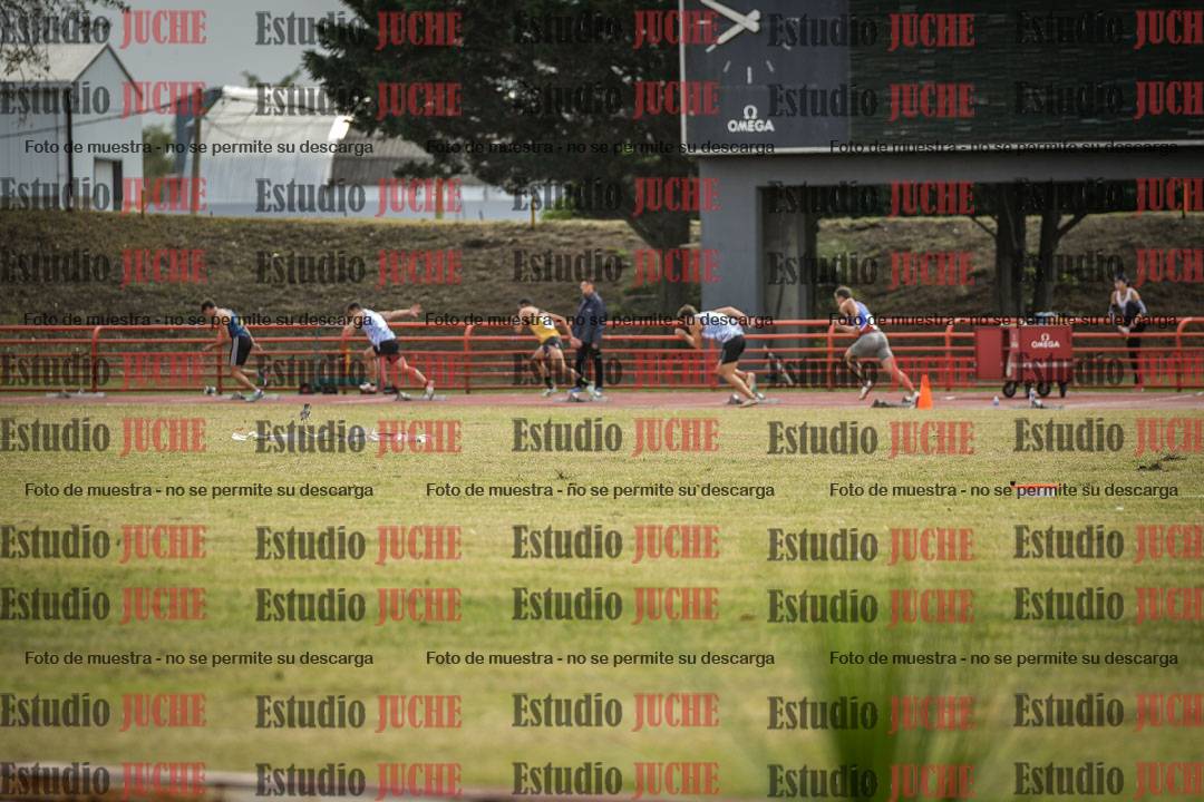 Fotos de los 200 m llanos de varones - FINAL
