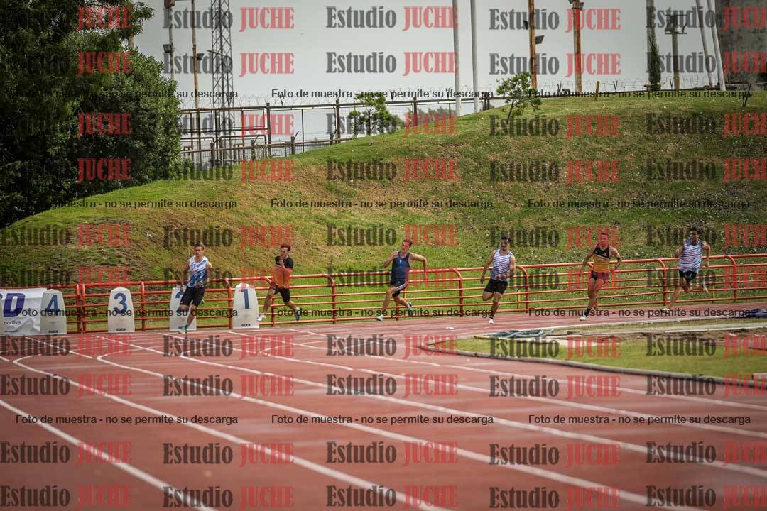 Fotos de los 200 m llanos de varones - FINAL