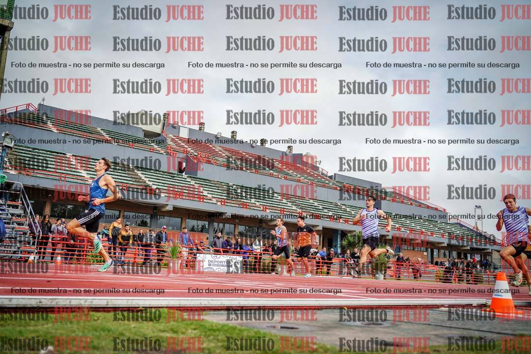 Fotos de los 200 m llanos de varones - FINAL