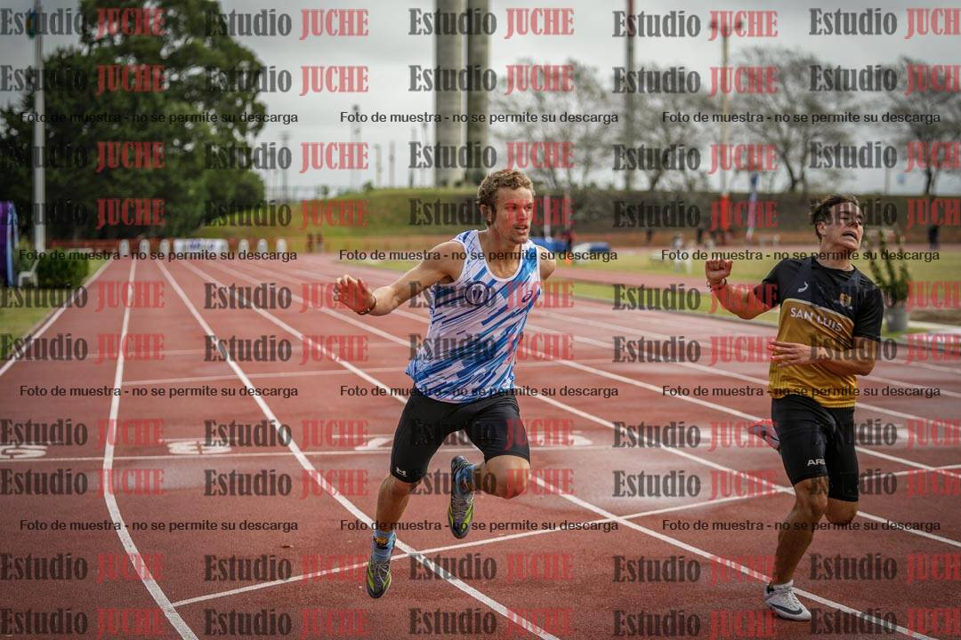 Fotos de los 200 m llanos de varones - FINAL