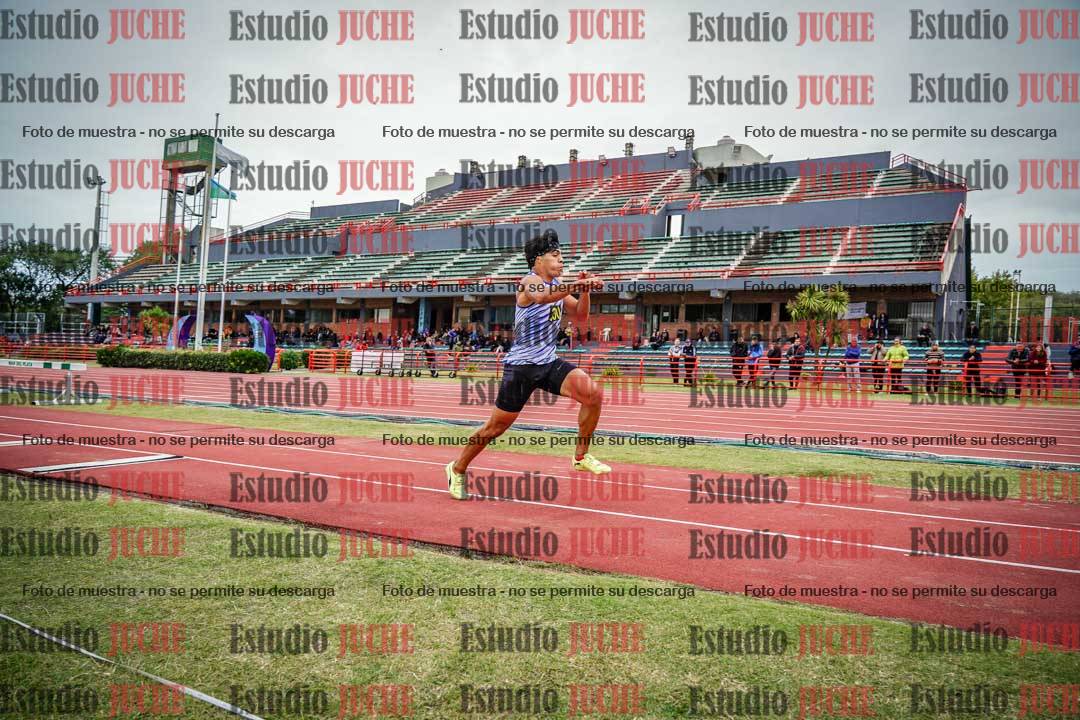 Fotos del salto triple de varones