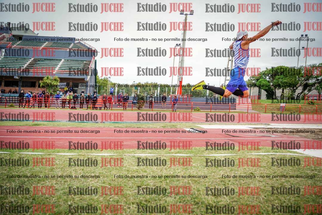 Fotos del salto triple de varones