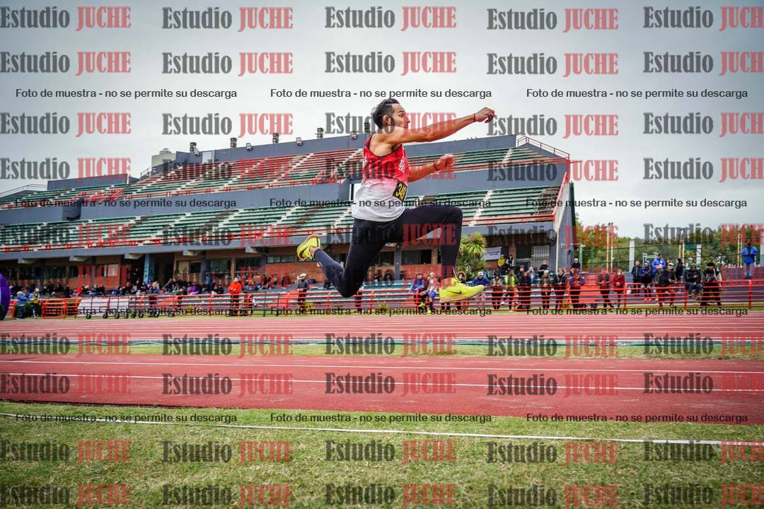 Fotos del salto triple de varones