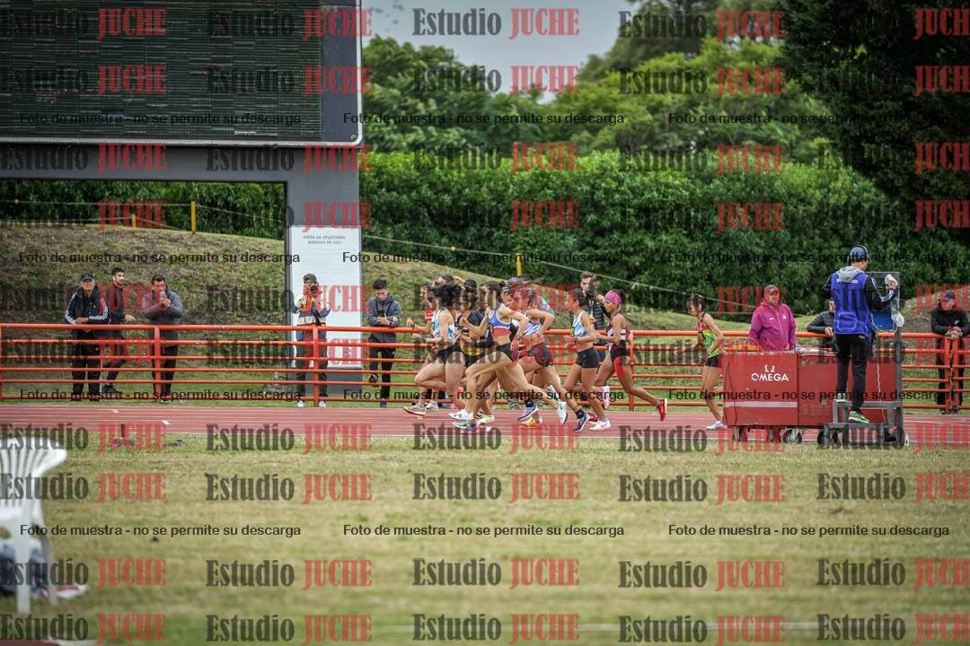Fotos de los 5000 m llanos de mujeres