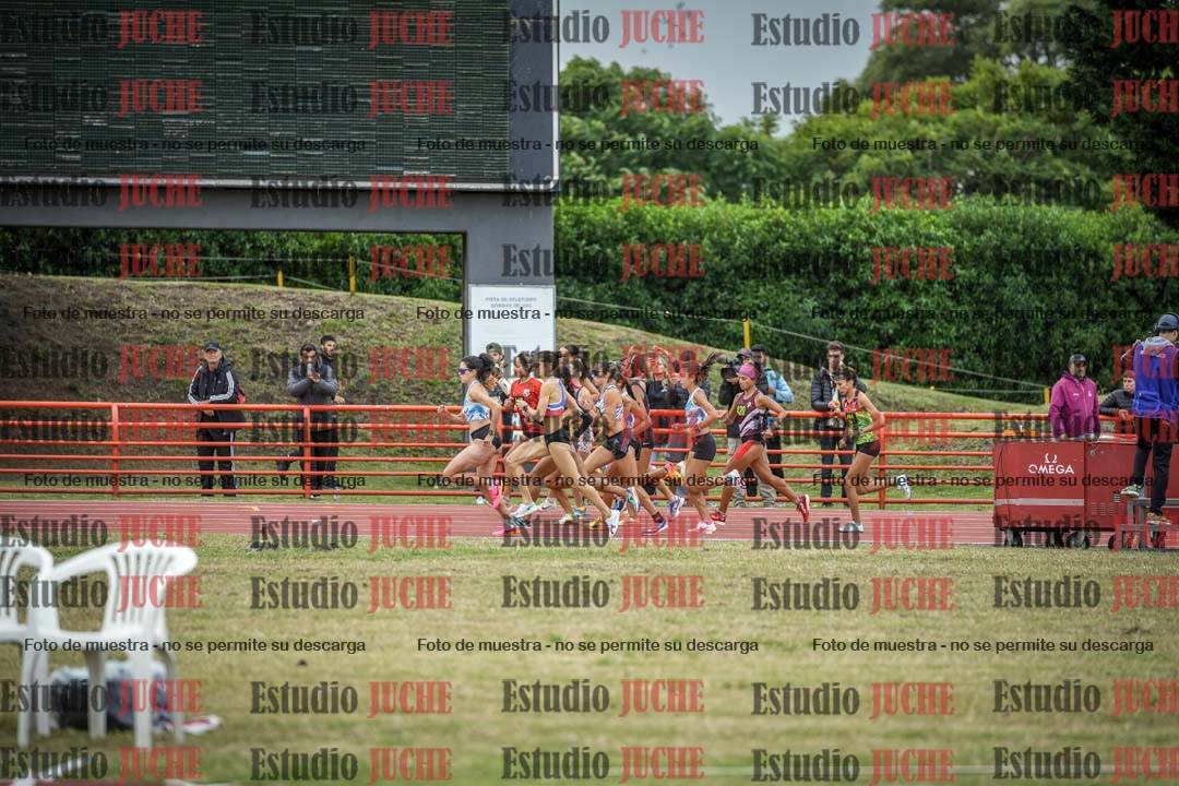Fotos de los 5000 m llanos de mujeres
