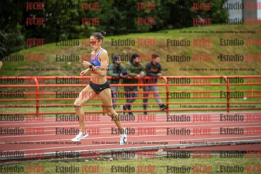 Fotos de los 5000 m llanos de mujeres