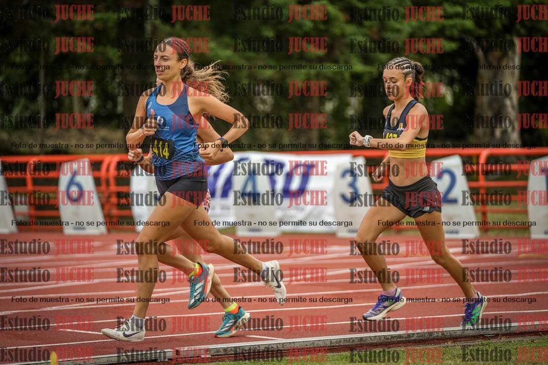 Fotos de los 5000 m llanos de mujeres
