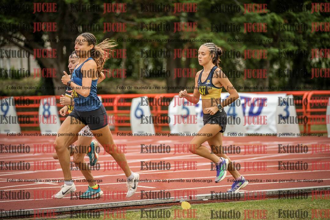 Fotos de los 5000 m llanos de mujeres