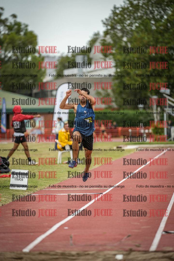 Fotos del salto triple de varones