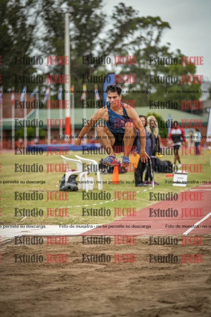 Fotos del salto triple de varones
