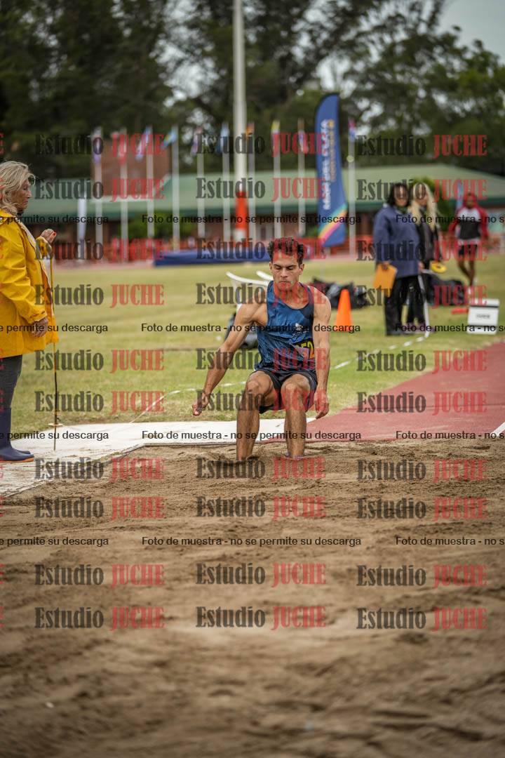 Fotos del salto triple de varones