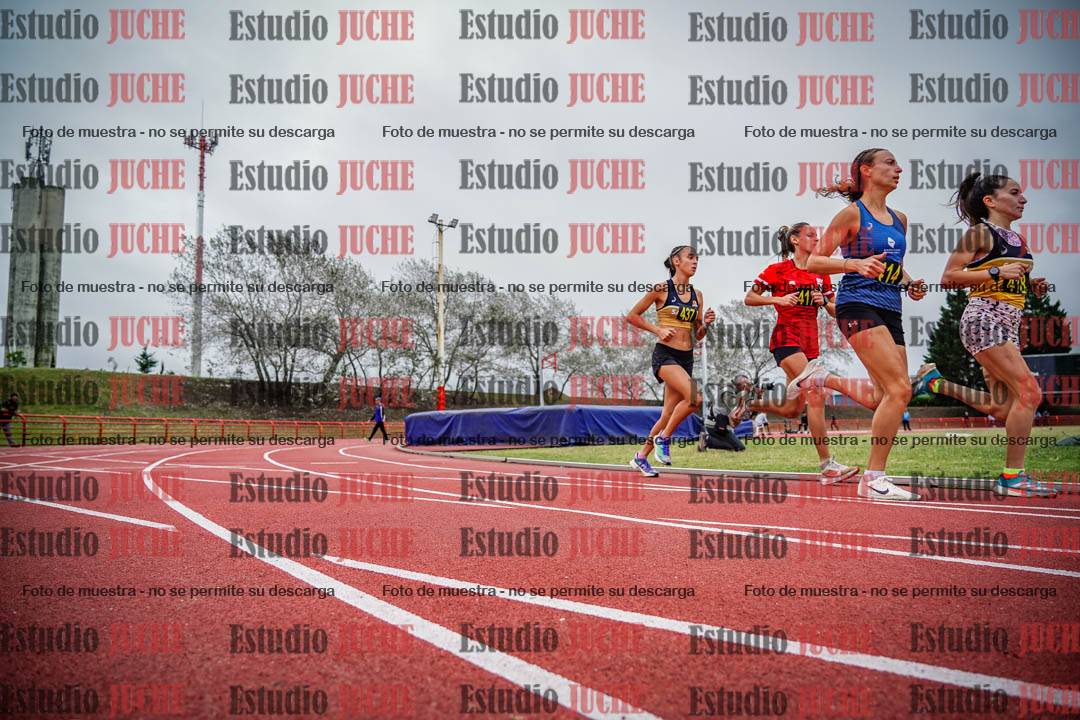Fotos de los 5000 m llanos de mujeres