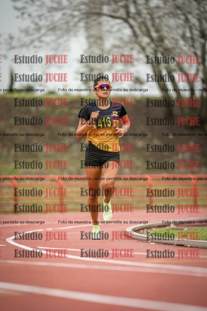 Fotos de los 5000 m llanos de mujeres