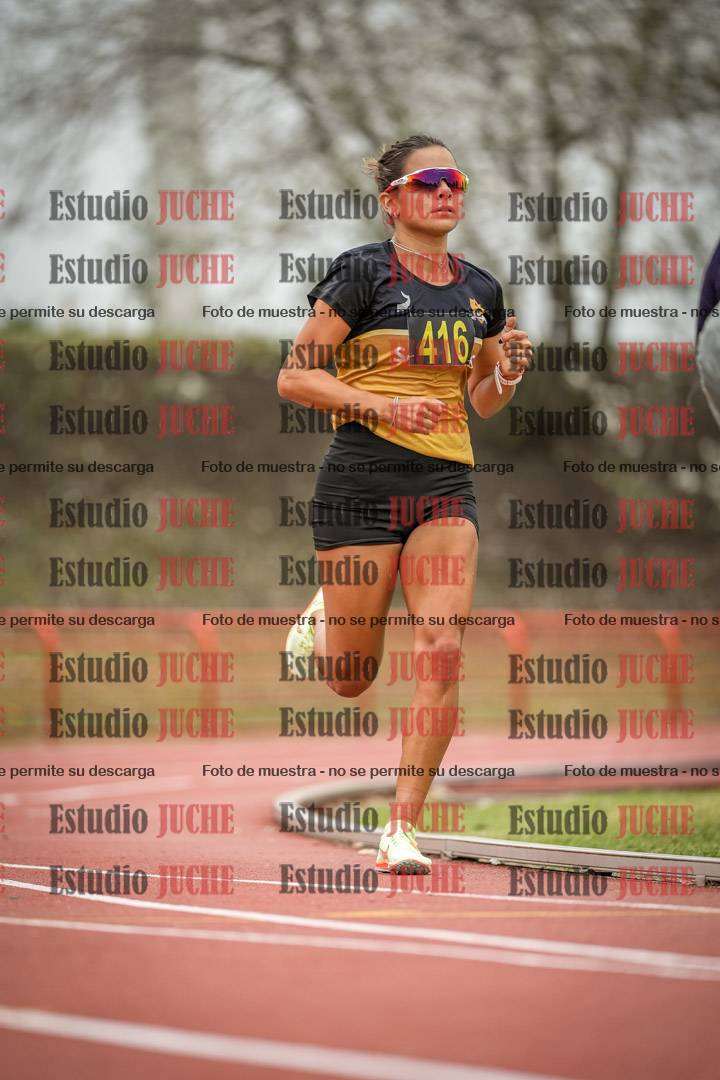 Fotos de los 5000 m llanos de mujeres