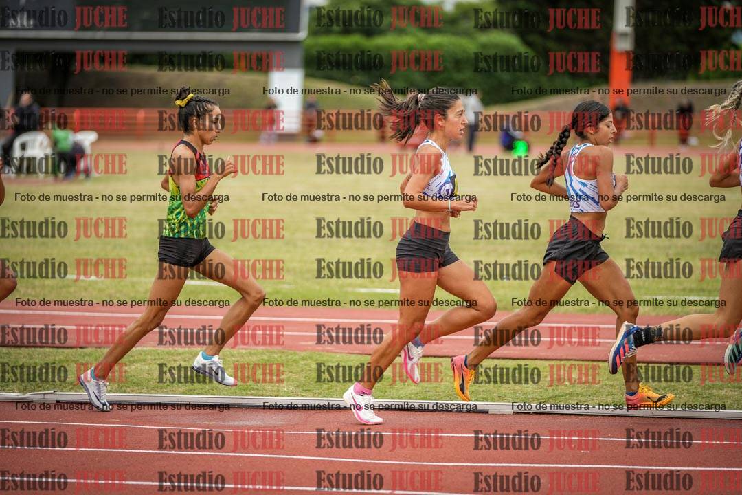 Fotos de los 5000 m llanos de mujeres