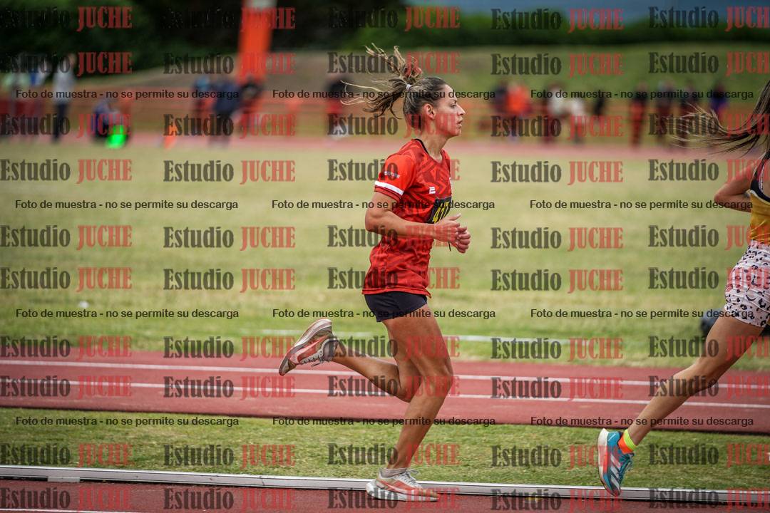 Fotos de los 5000 m llanos de mujeres