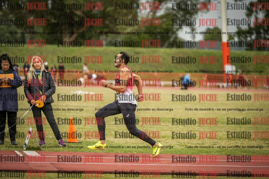 Fotos del salto triple de varones