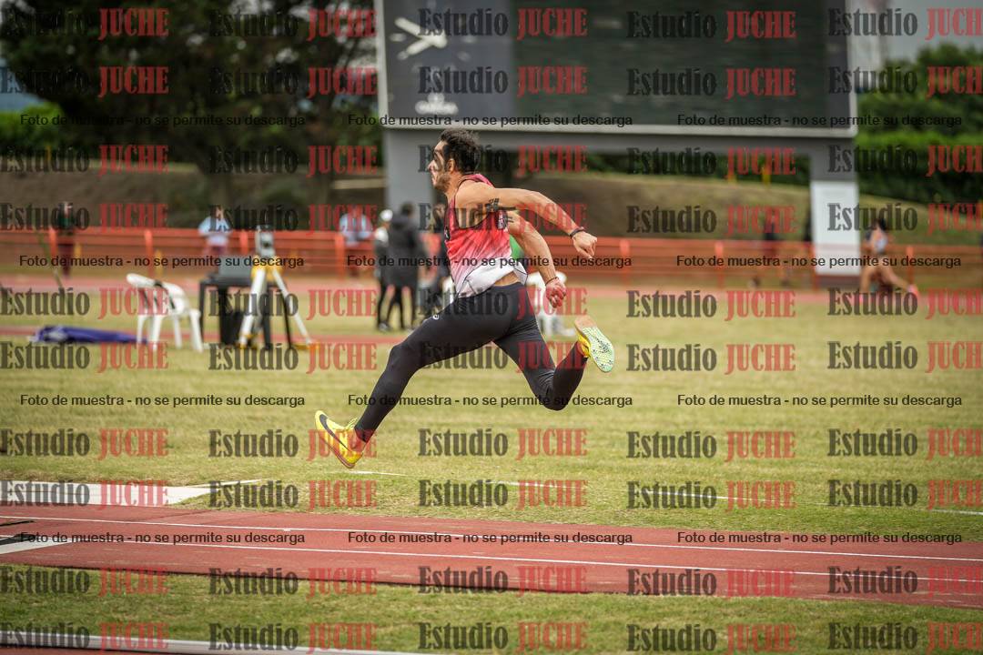 Fotos del salto triple de varones