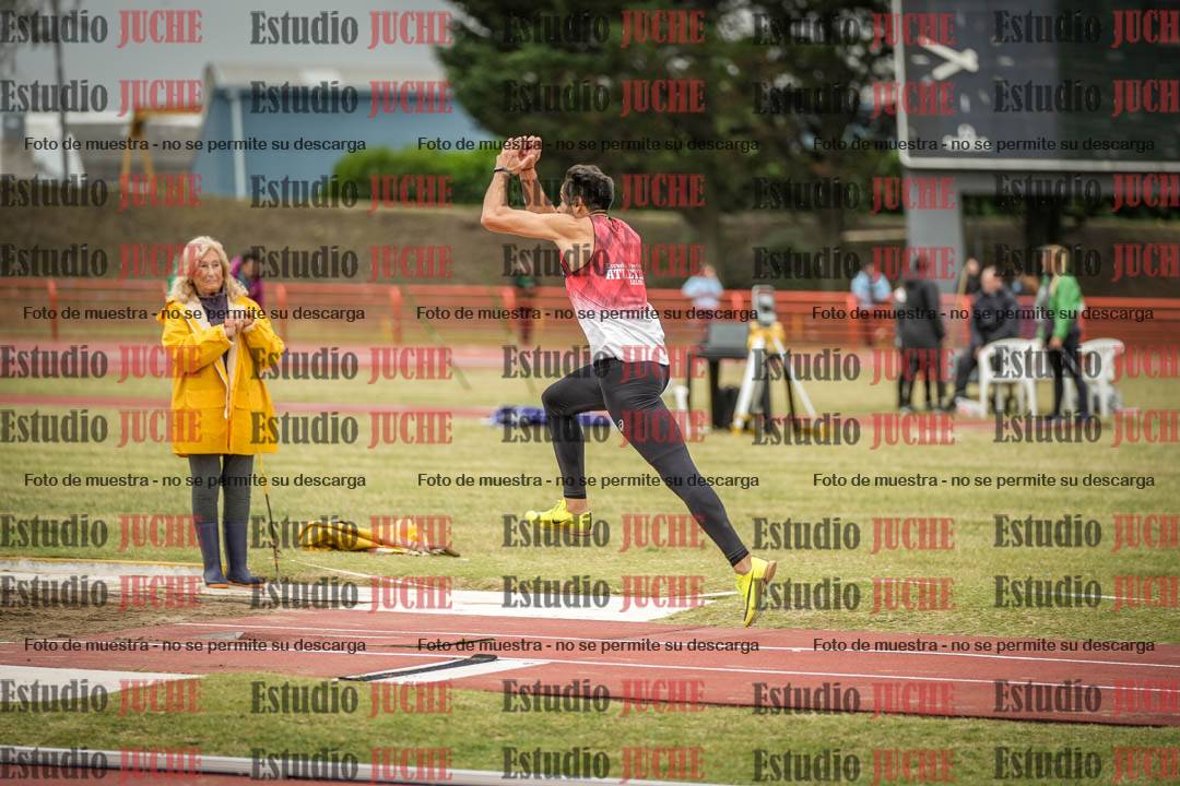Fotos del salto triple de varones
