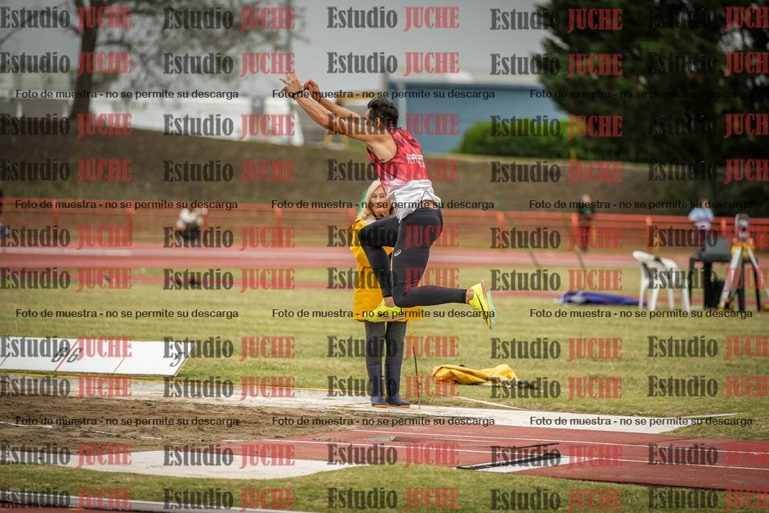 Fotos del salto triple de varones