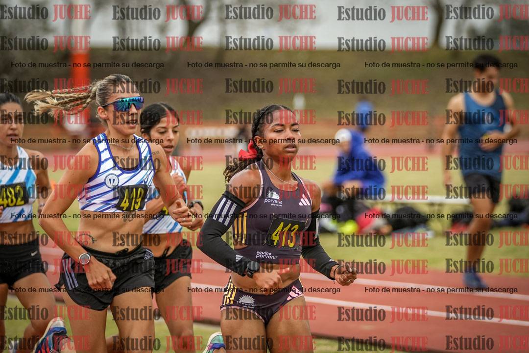 Fotos de los 5000 m llanos de mujeres