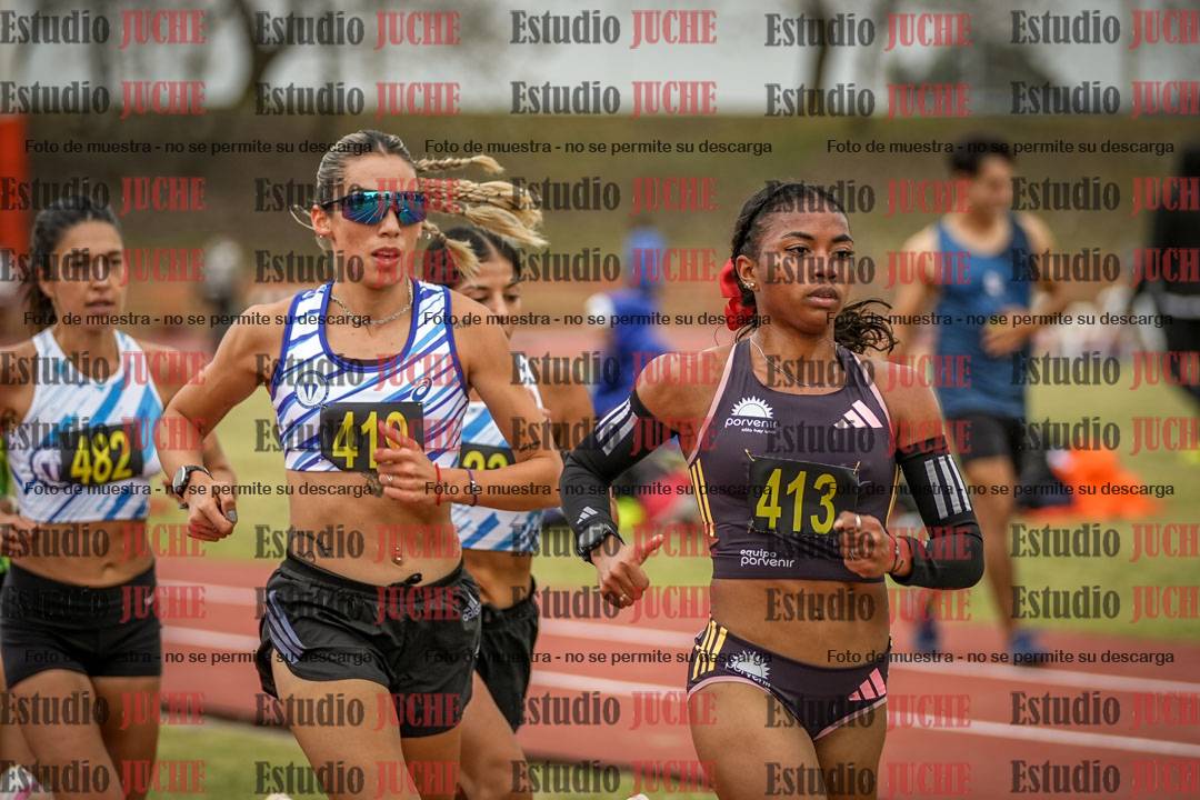 Fotos de los 5000 m llanos de mujeres