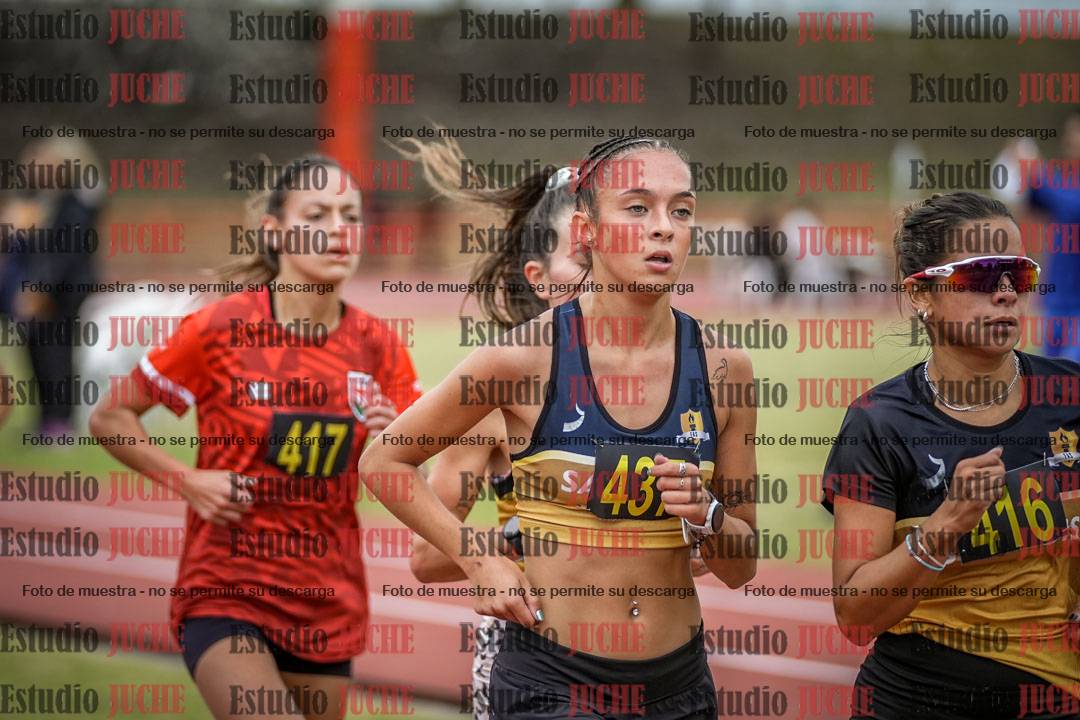 Fotos de los 5000 m llanos de mujeres
