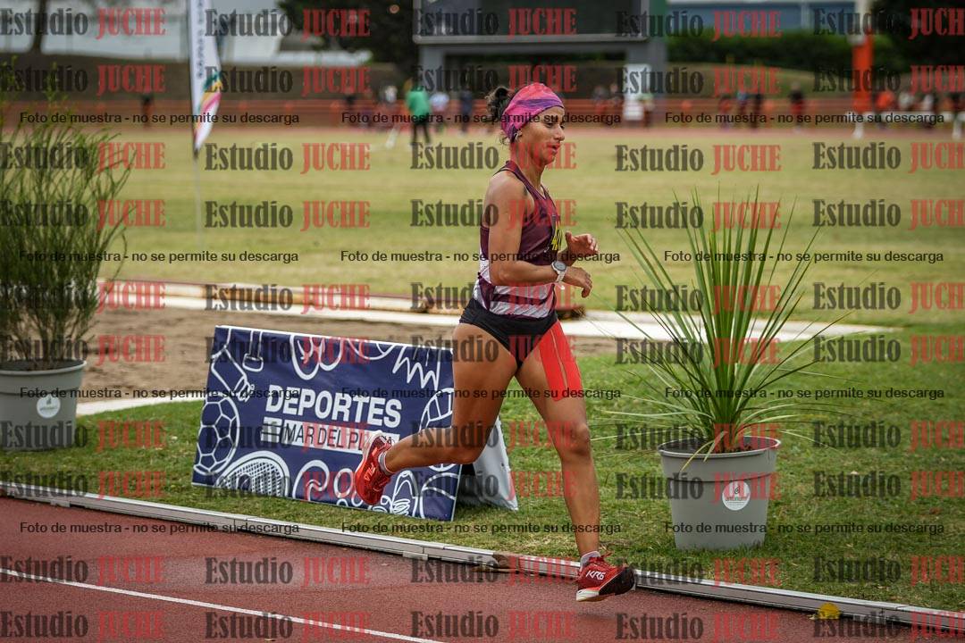 Fotos de los 5000 m llanos de mujeres