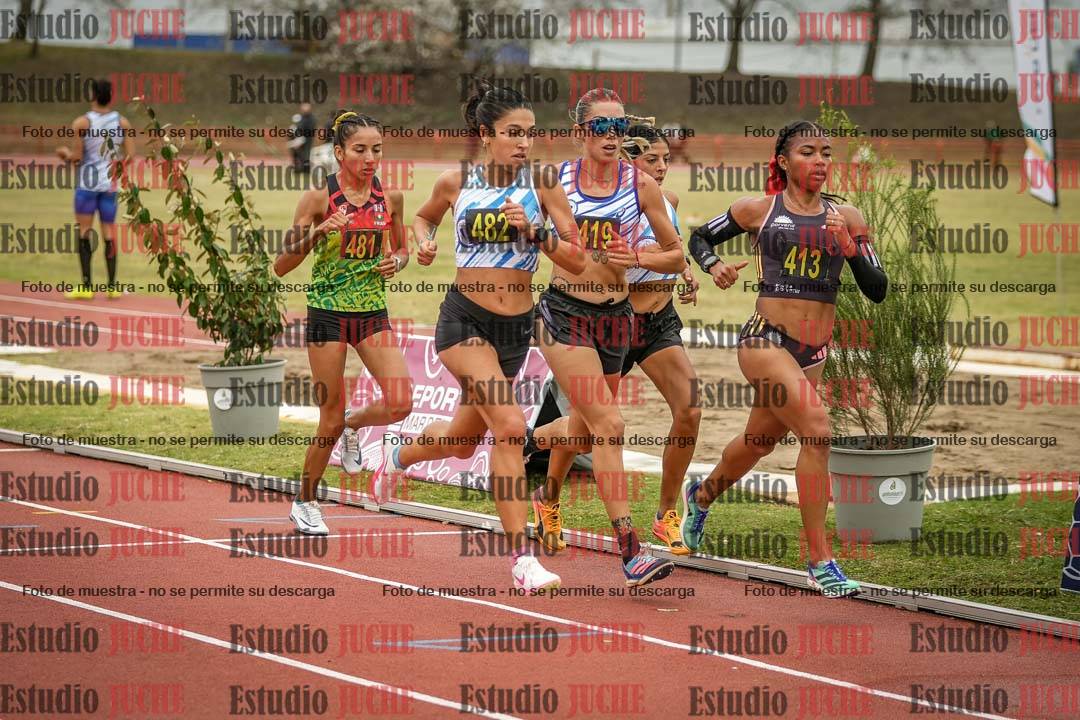 Fotos de los 5000 m llanos de mujeres