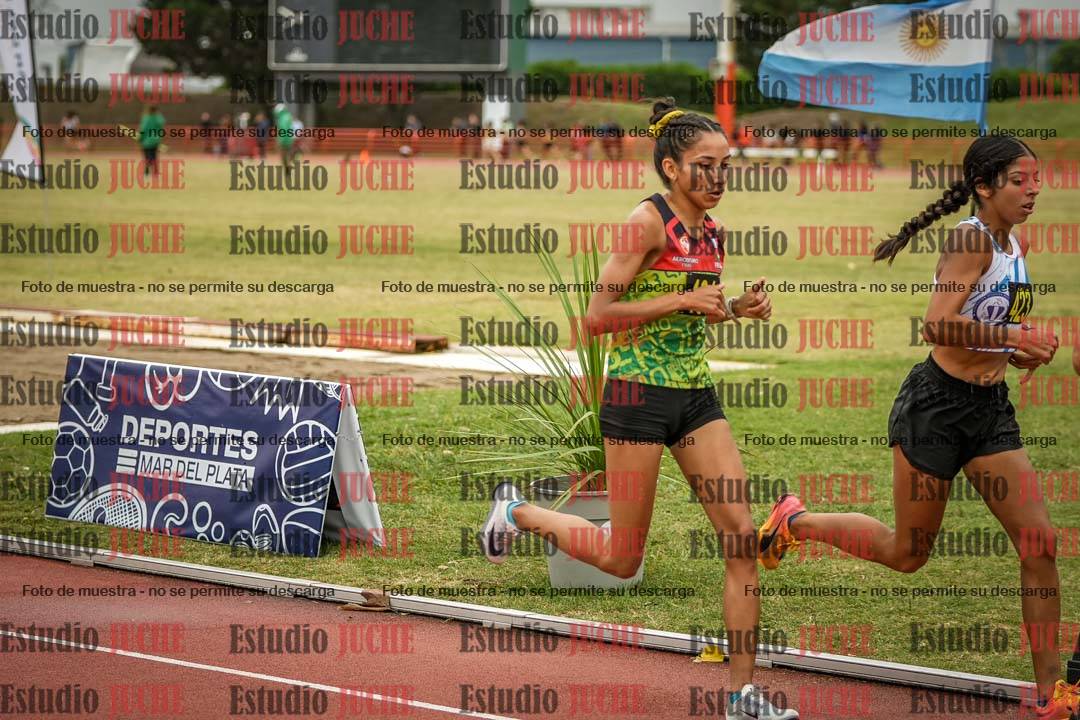 Fotos de los 5000 m llanos de mujeres