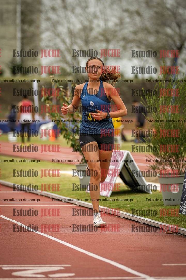 Fotos de los 5000 m llanos de mujeres