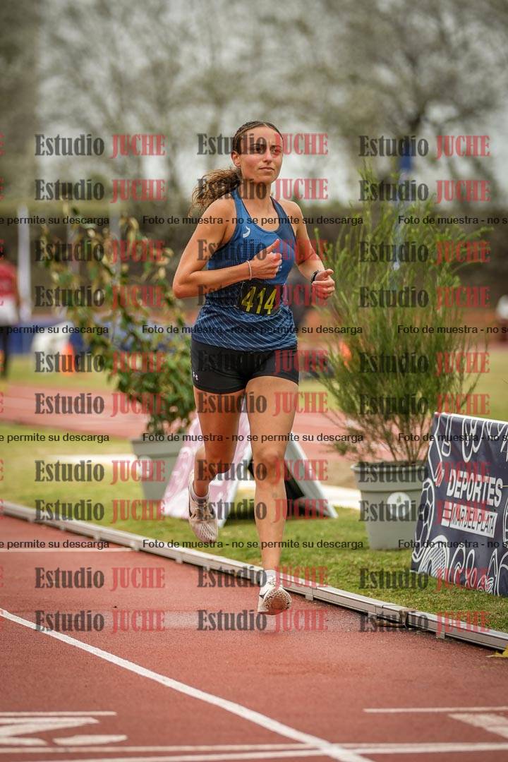 Fotos de los 5000 m llanos de mujeres